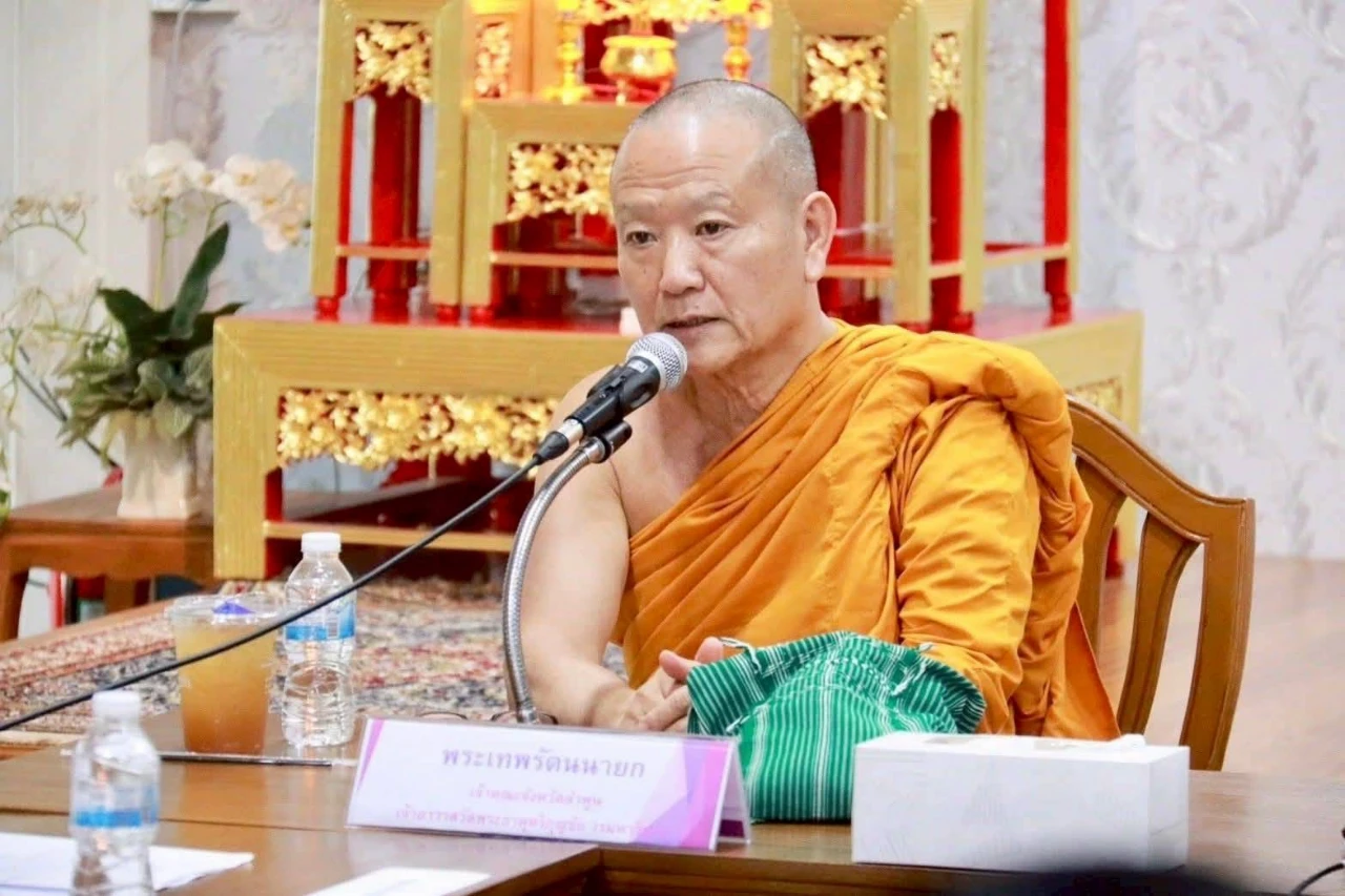 ร่วมการประชุมคณะทำงานสร้างการรับรู้ เพื่อเสนอชื่อครูบาศรีวิชัยสู่การเป็นบุคคลสำคัญของโลก ภายใต้กิจกรรม "ธรรมยาตราเดินเทศน์สันถี ตามวิถีครูบาสู่บุคคลสำคัญของโลก" ครั้งที่ ๑/๒๕๖๙